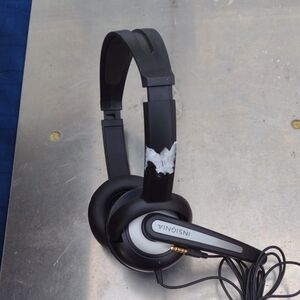 Gaming Insignia Black Over-Ear Headphones NWOT